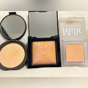 Set of face highlighters.